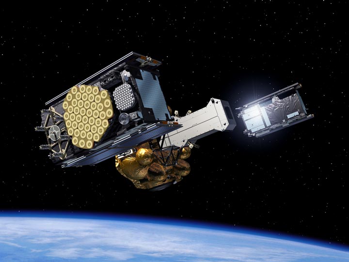 Galileo IOV Satellites Handed Over to German Aerospace Center